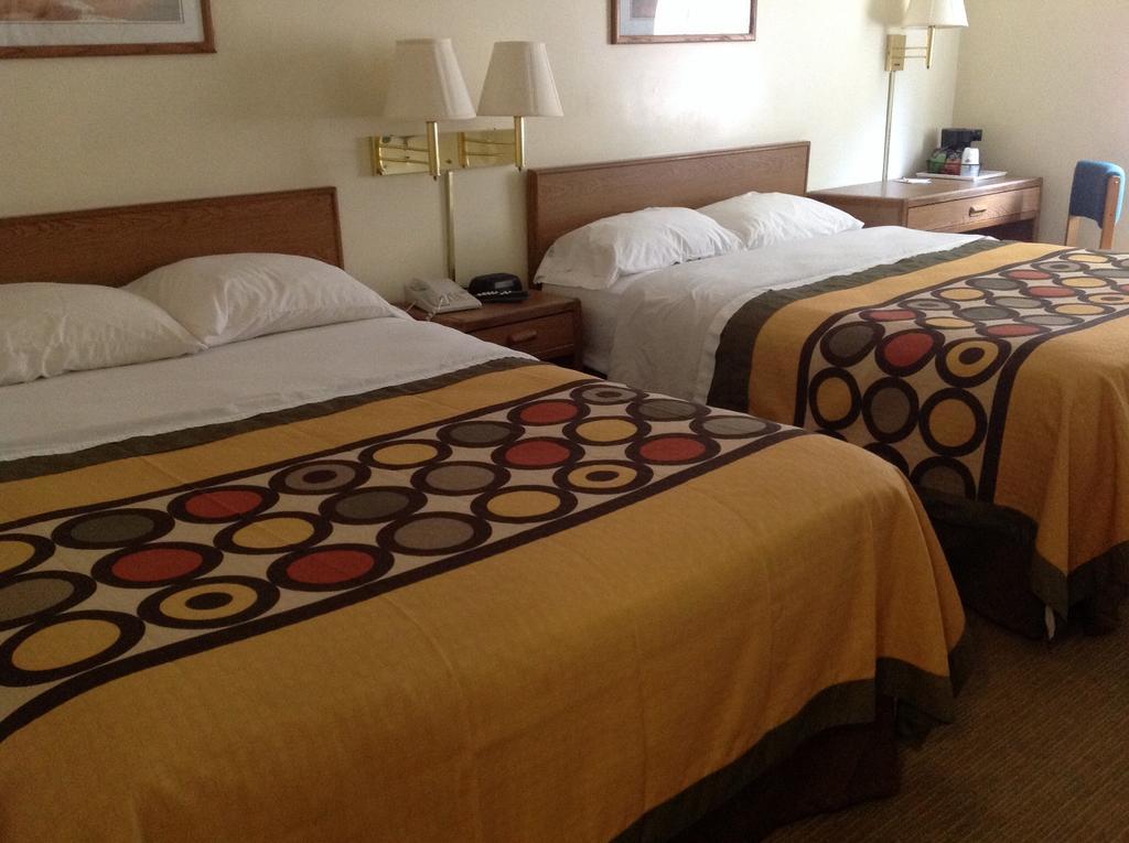 Brookshire Inn Inez Phòng bức ảnh